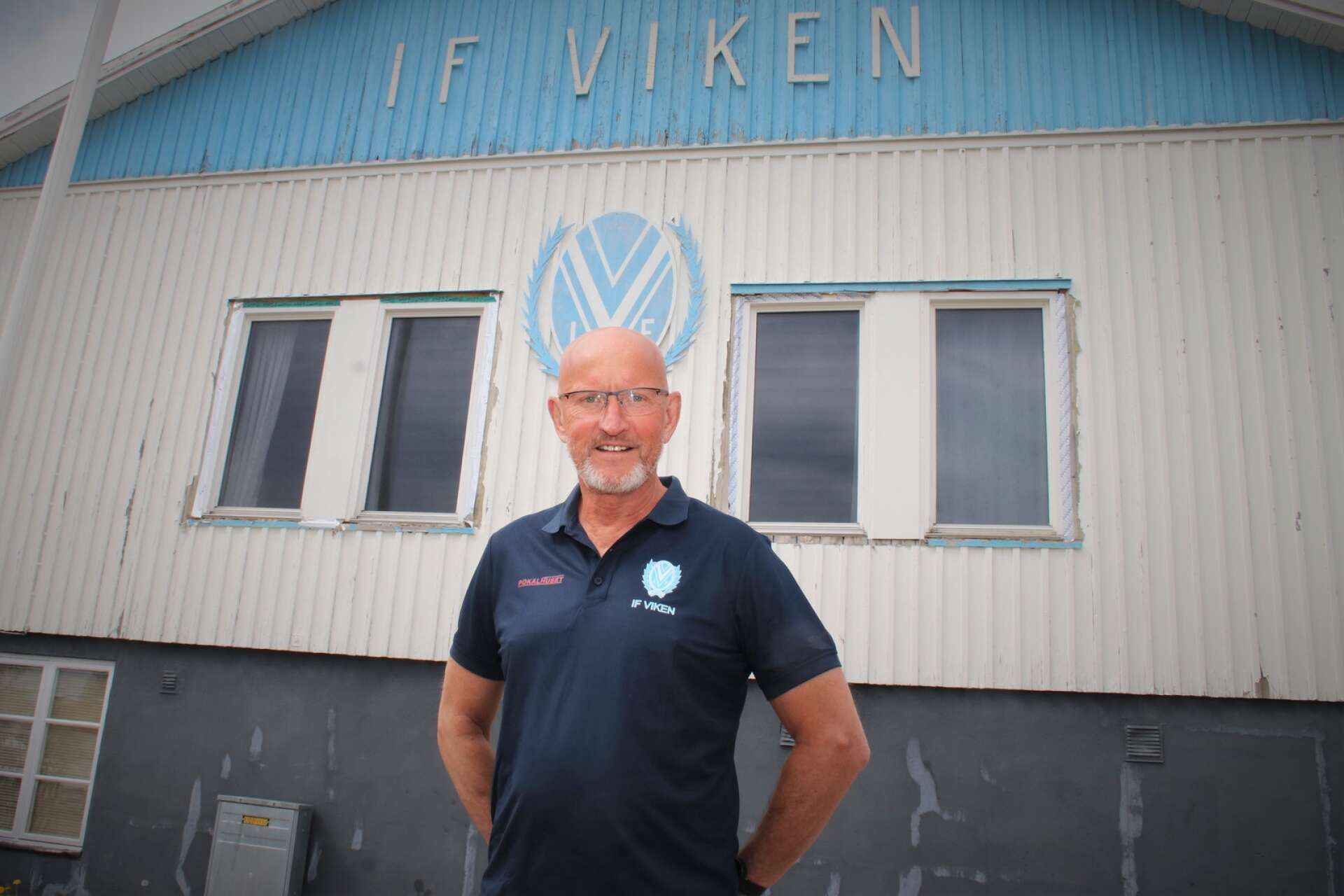 Efter flera nej svarade Pelle Skjervik i våras ja på frågan om att ta över som ordförande för IF Viken. Nu, som nybliven pensionär och efter en flytt från hus till lägenhet passade det bättre.