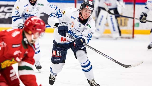 Carl Bruhn gjorde sitt andra mål för säsongen när BIK Karlskoga förlorade mot Mora. 