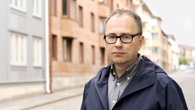 Professor David Karlsson, Göteborgs universitet, forskar på bland annat lokala partier. Nu har västra Värmland två, Arvikapartiet och Hela Edas lista.