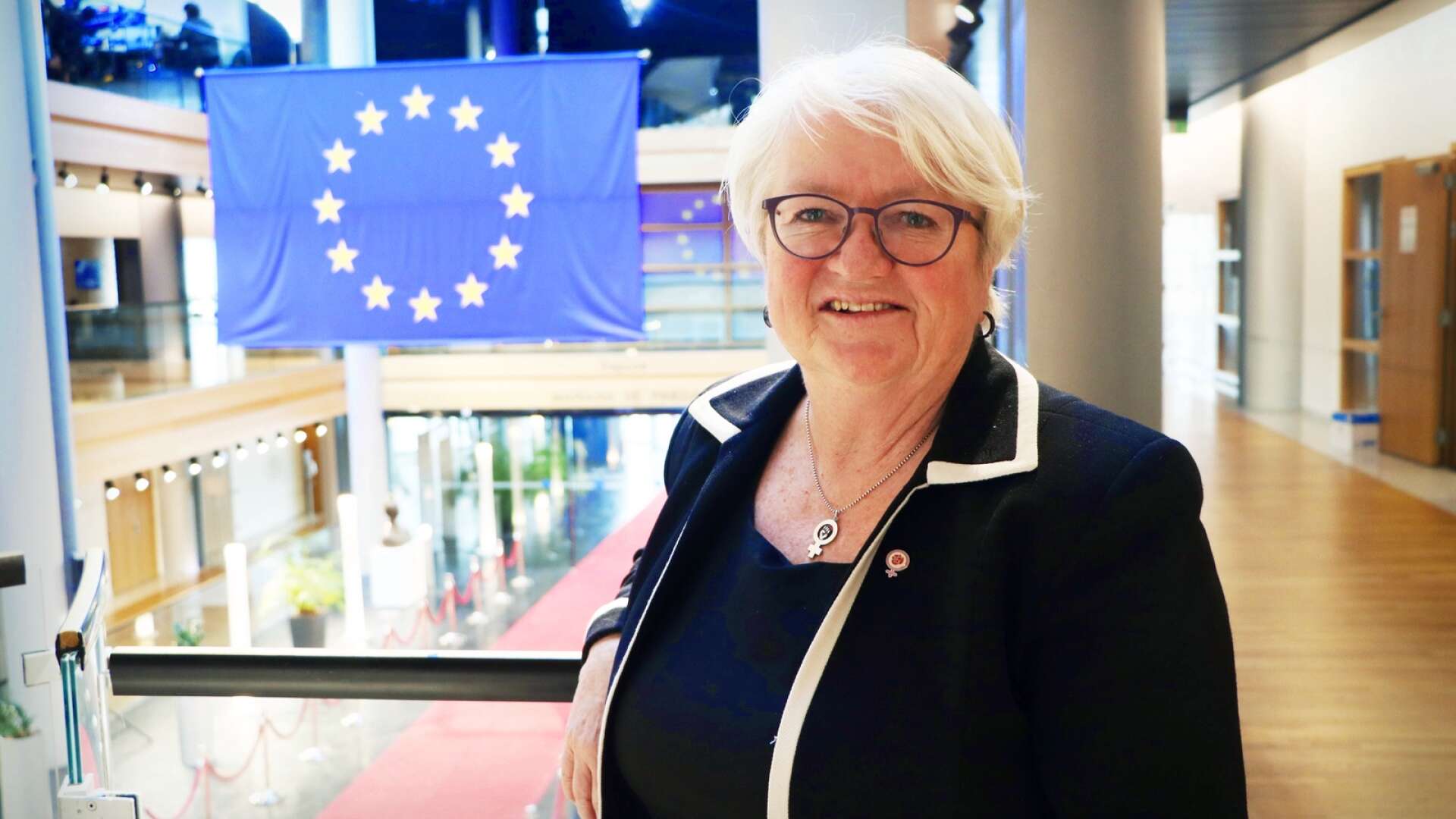 EU-parlamentarikern Carina Ohlsson (S) från Lidköping menar att förra veckans beslut kommer att påverka framtidens bilindustrier i världen - och Skaraborg.