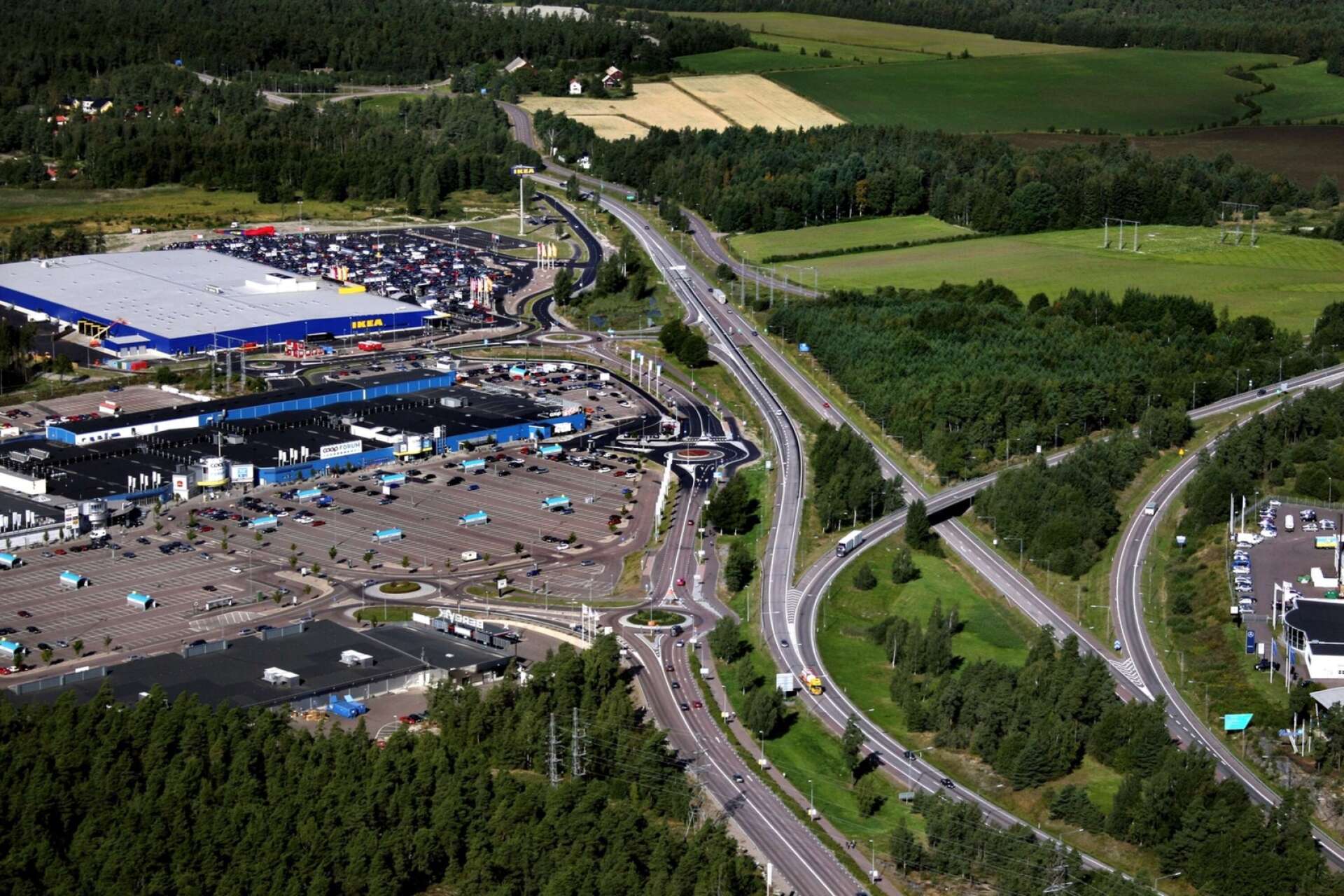 Intresset för att etablera verksamhet på Västra Eriksberg norr om Bergviks köpcenter är mycket stort. Planen är att den första tävlingen om tomterna ska genomföras i höst.