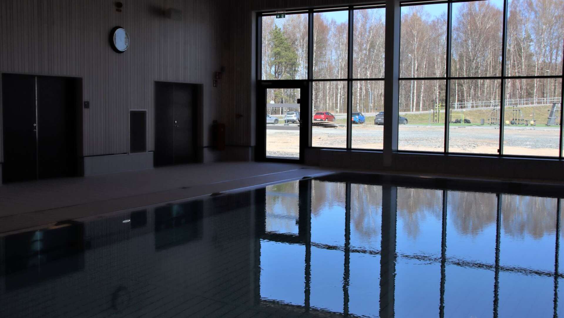 Invigning av badhuset i HälleforsHällevi idrottsplatsHällefors badhus