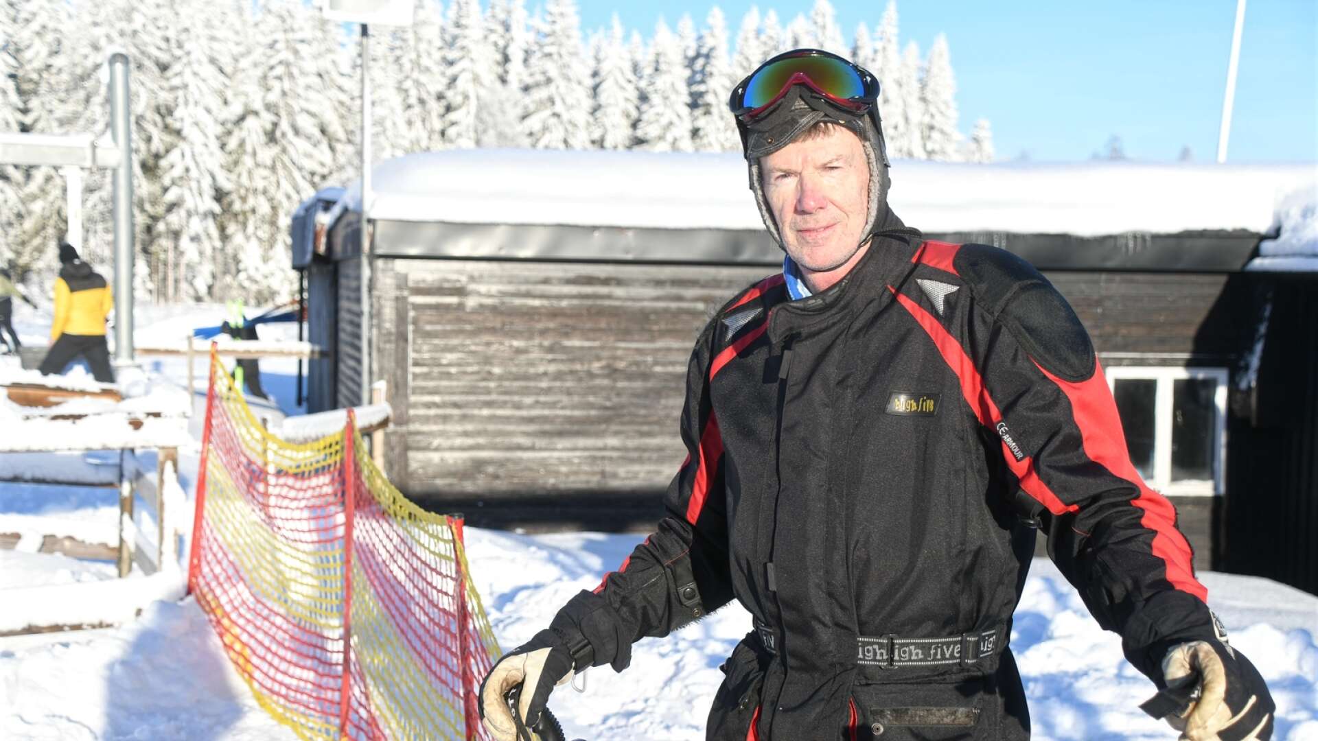 Sven-Olov Nilsson, 70, åkte säsongens första åk på Finnfallet.