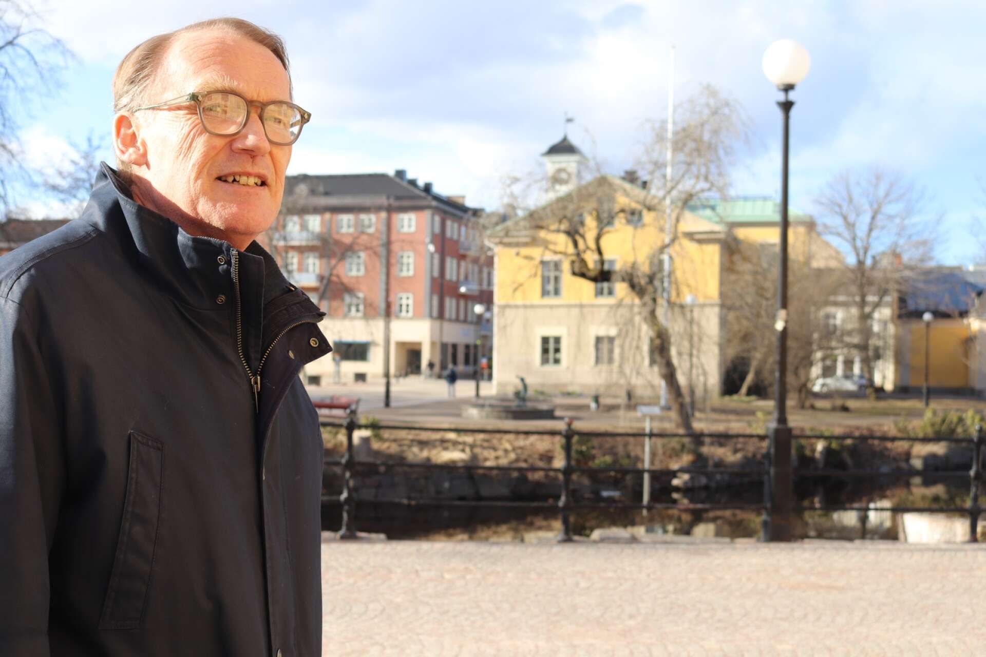 &quot;Pappa var lagman i Kristinehamn och hade under en tid sitt kontor i Rådhuset&quot;, berättar Johan Styrud.