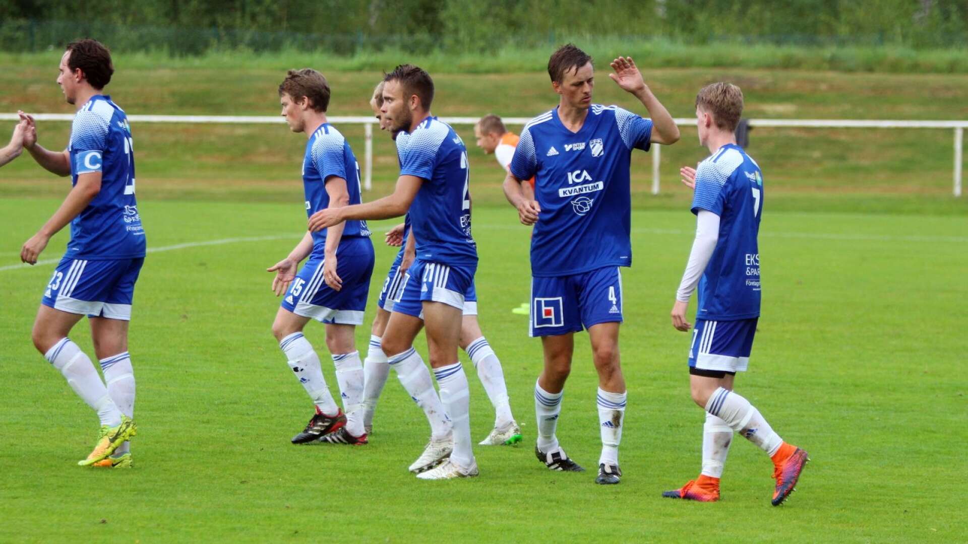 Efter två förluster fick IFK Mariestad uppleva segerkänslan i division fyra. Solklara 4–0 hemma mot Falköpings FK ger ett lyft i tabellen.
