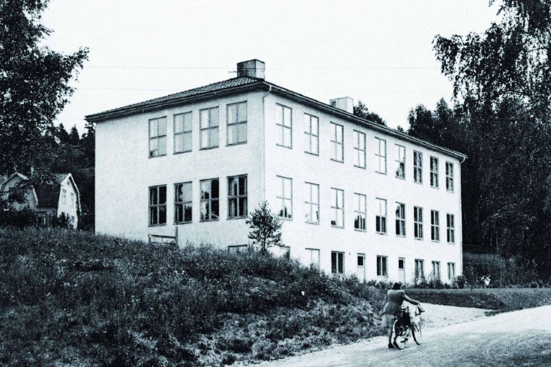 Efter ombyggnaden 1939–40 hade byggnaden fått ett helt annat utseende.