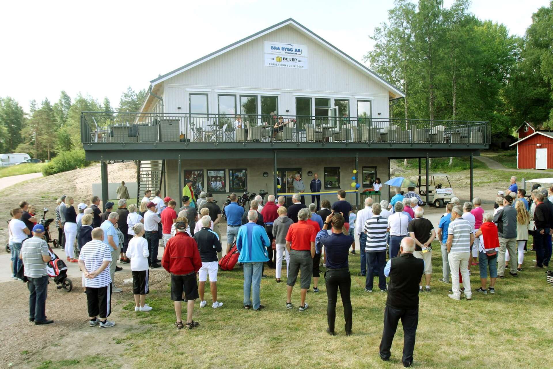 Kristinehamns golfklubb invigde sitt nya klubbhus med tillhörande i restaurang i juni förra året. Men restaurangen har redan gått back med en dryg miljon.