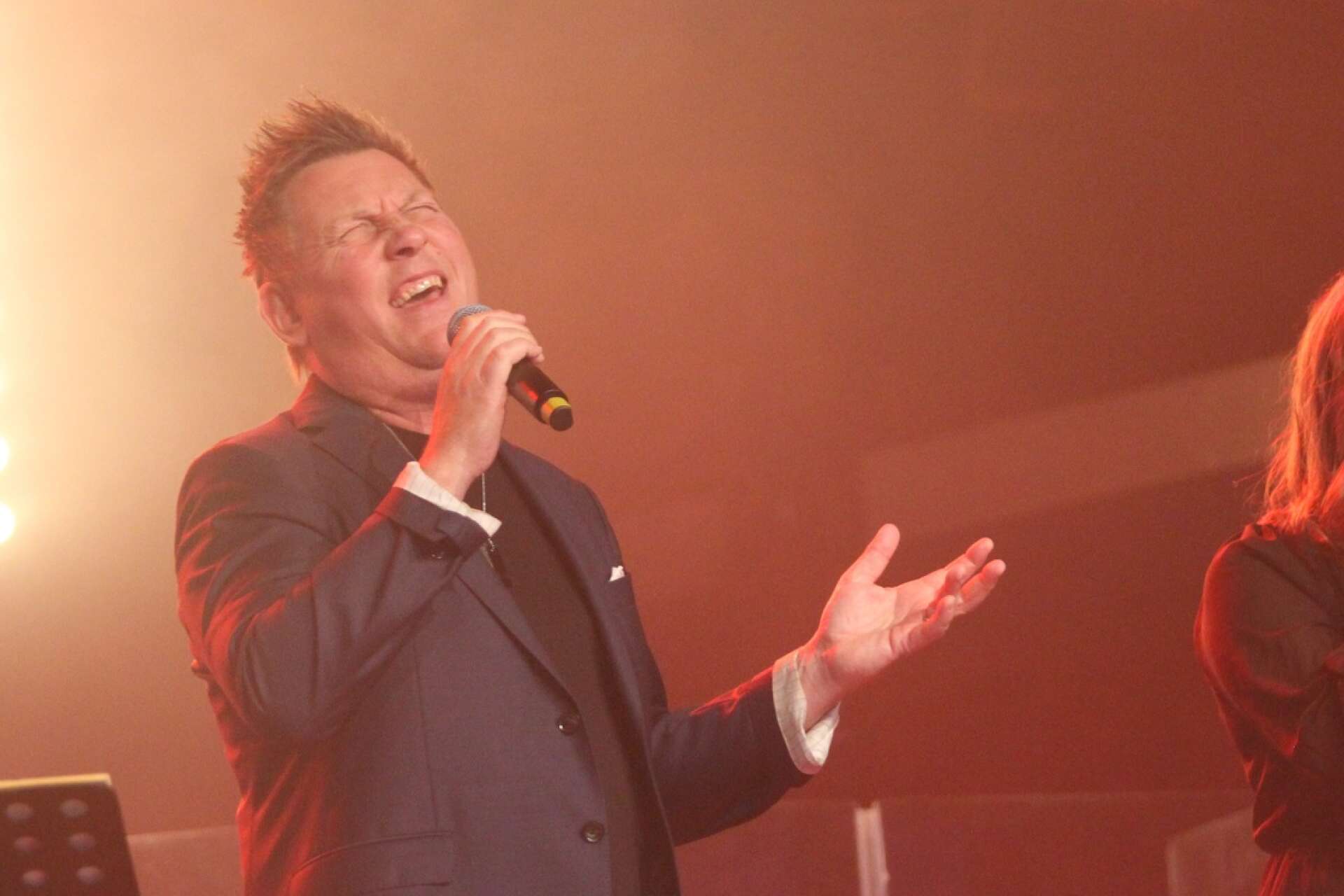 Henrik Sethsson från Mariestad har skrivit Årets låt. Han och bandet Casanovas prisades med en Guldklave på årets dansbandsgala i Malung.