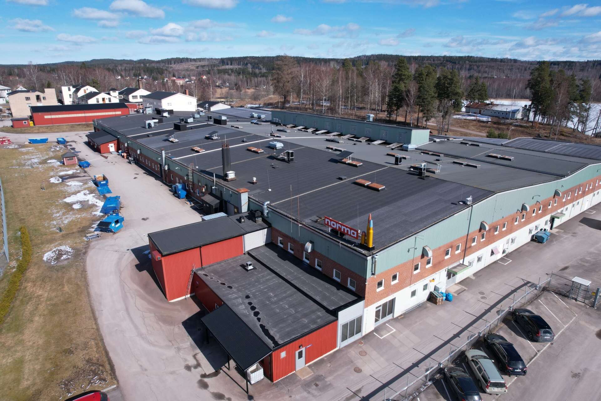 Under onsdagen meddelade Norma precision att 45 anställda varslas från fabriken i Åmotfors.