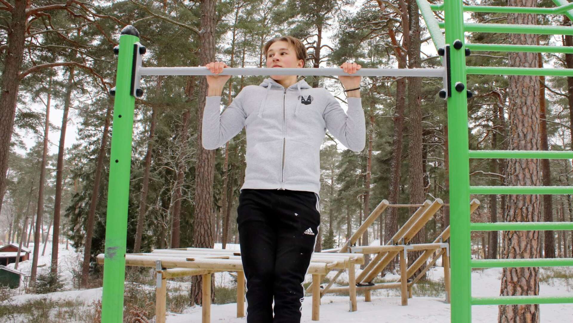 Oscar Svanström känner själv att han är starkare än på junior-SM i fjol.