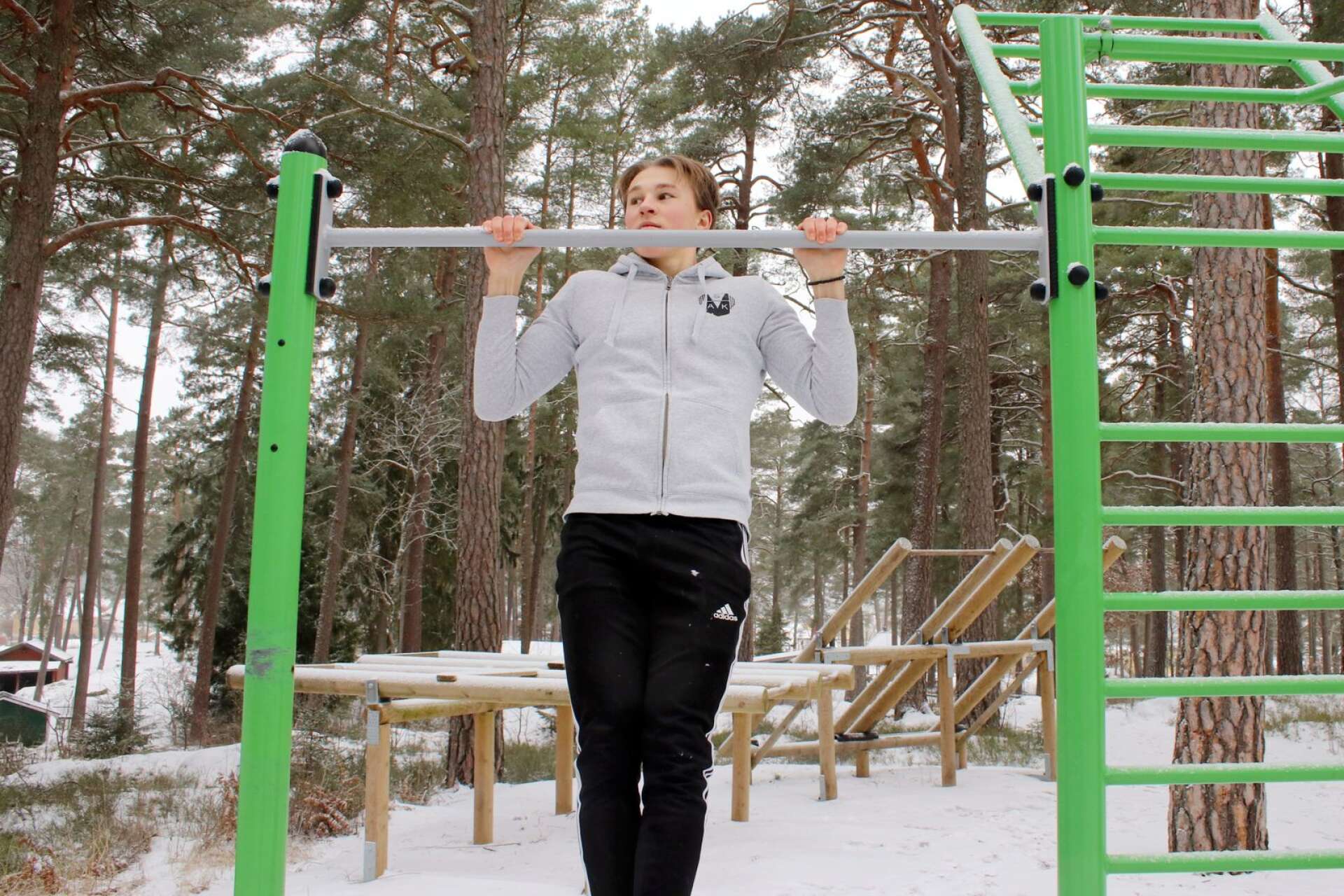 Oscar Svanström känner själv att han är starkare än på junior-SM i fjol.