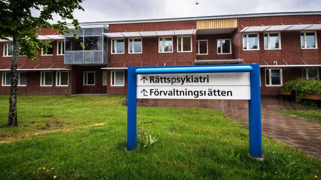 En patient gick till attack på rättspsyk i Kristinehamn.