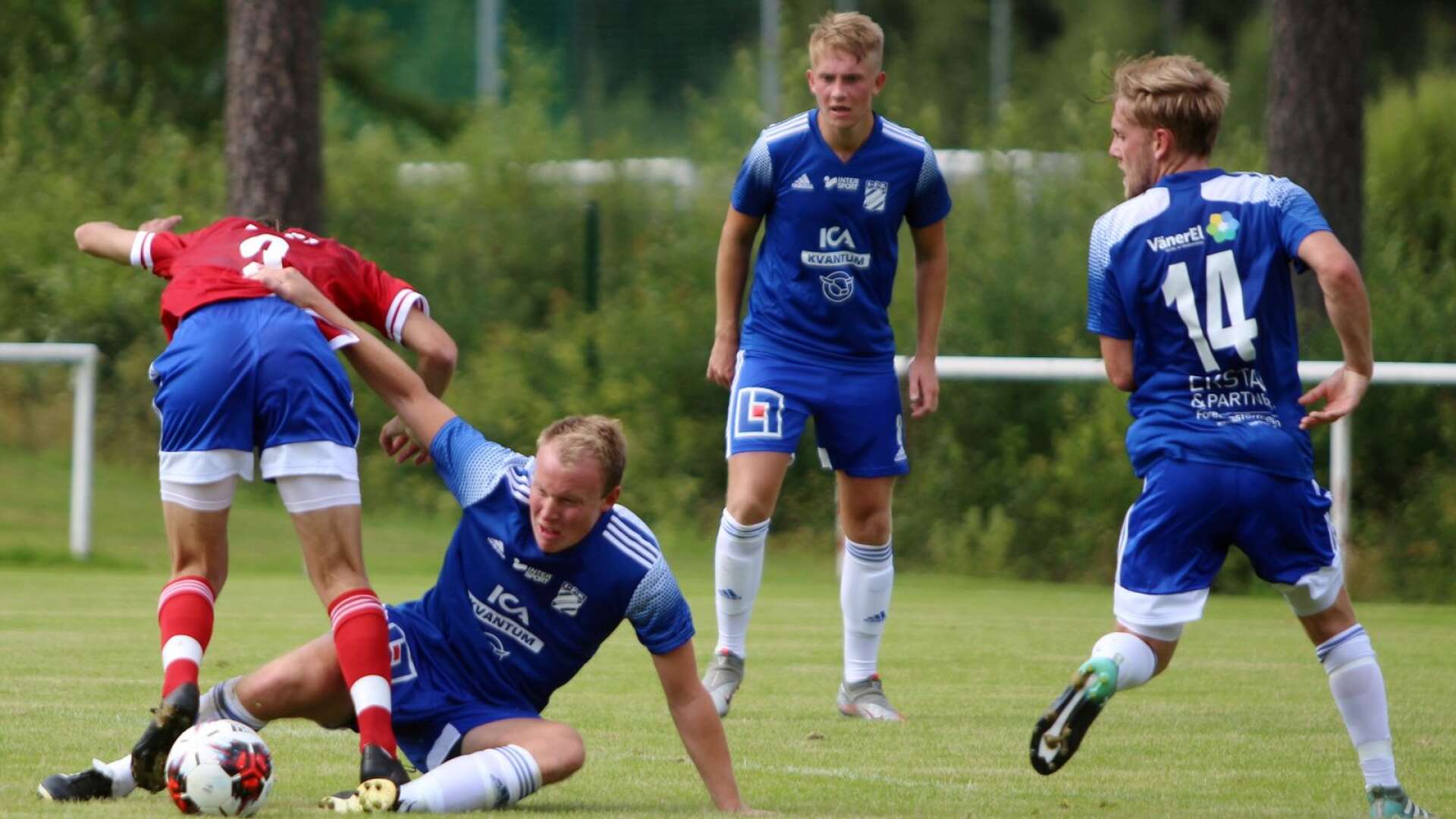 En tuff väntar under lördagen när IFK spelar sin första seriematch på hemmaplan för säsongen.