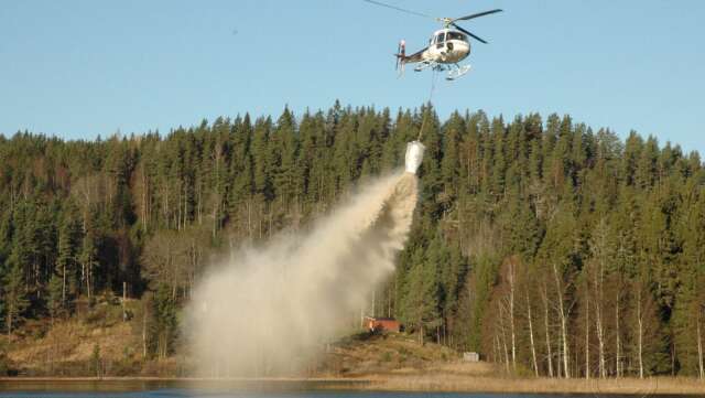 Kalk ska spridas med helikopter runt Hjällöbäckens avrinningsområde måndagen den 11 september. 