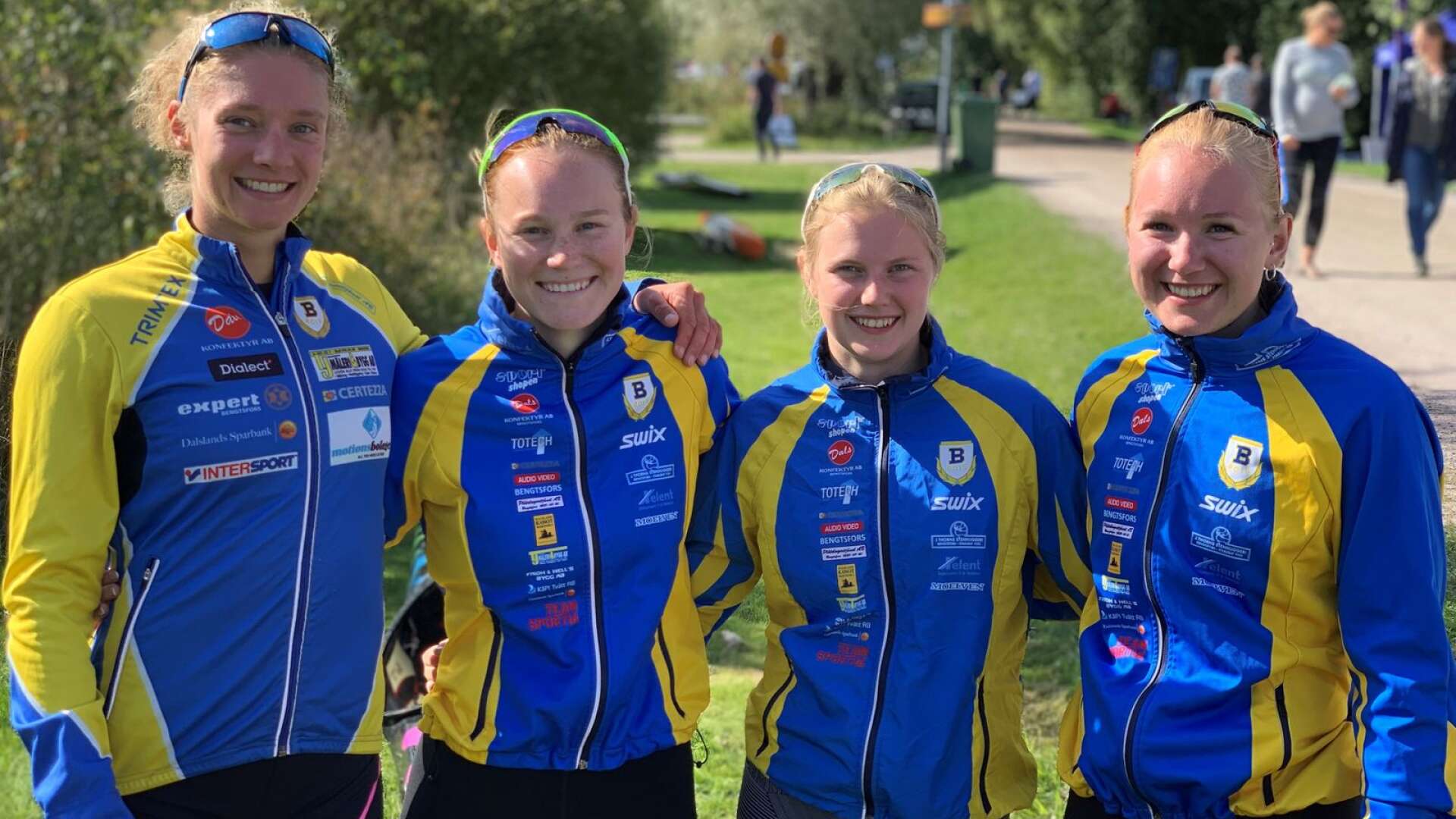 Ebba Thor (till höger) hjälpte laget till SM-guld. Övriga laget från vänster: Ania Zagorska, Agnes Thor, Jonna Illovaara.
