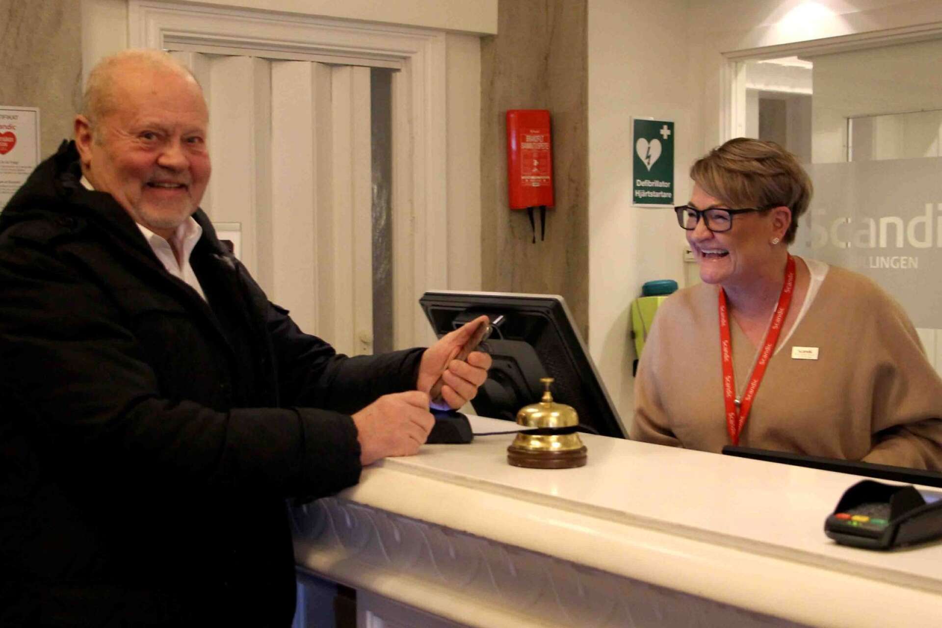 Bengt Ohlsson, produktionsansvarig på Forellenresor, och Katarina Blomquist, hotelldirektör på Scandic Billingen.