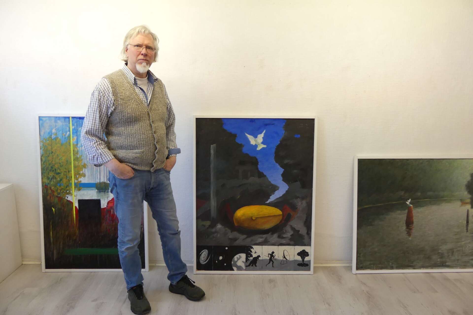 Konstnären Håkan Erkenhagen från Svanskog ställer ut i Galleri 2 i Säffle.