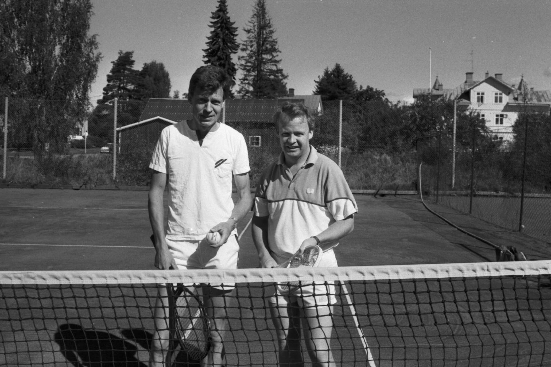 Veteranfinal i tennis. Thomas Sahlberg och Gerth Nilsson.