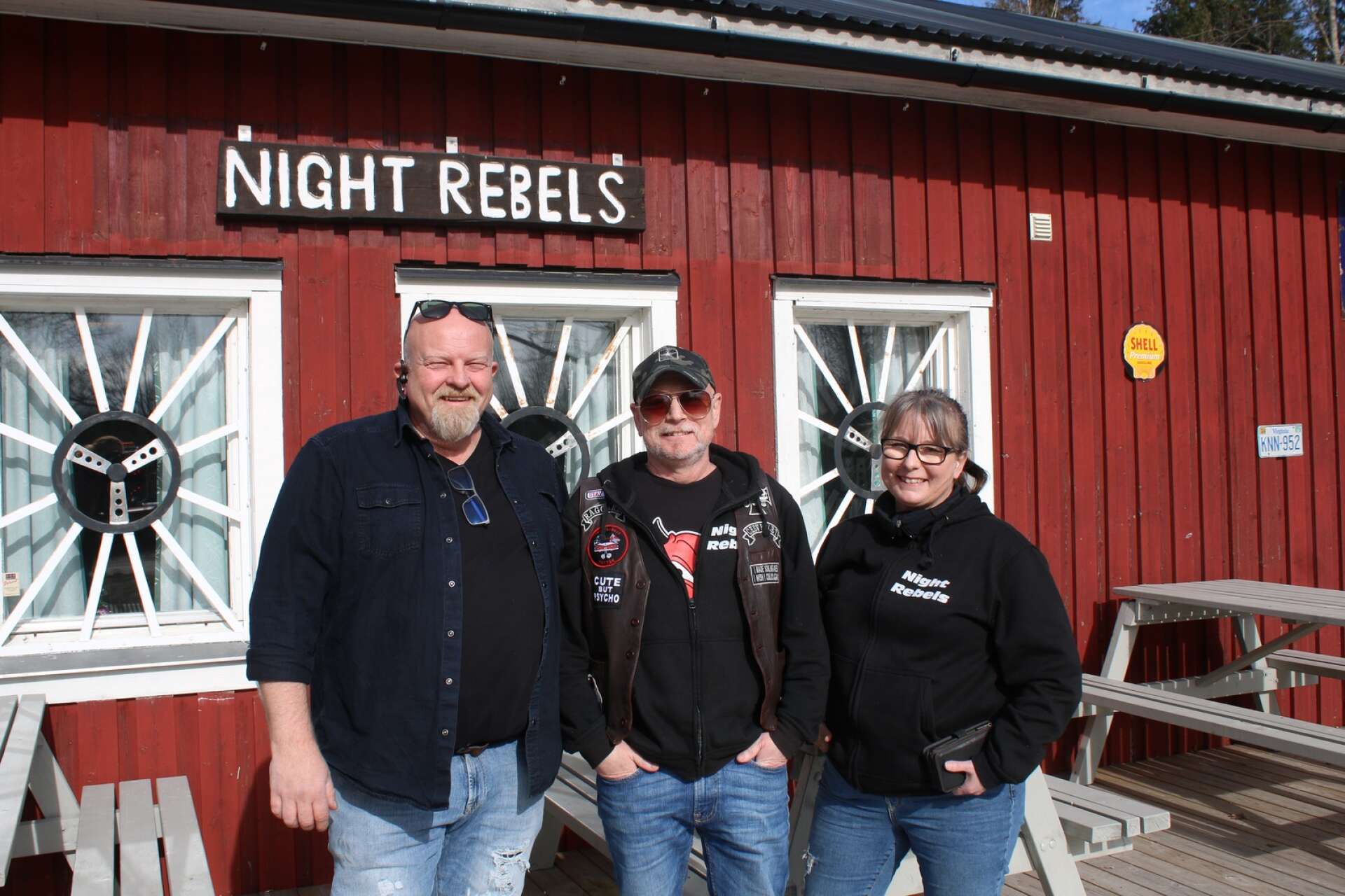 Kent Zetterström, Putte Torp och Anna Zetterström i Night Rebels vill gärna se fler ungdomar i föreningen.