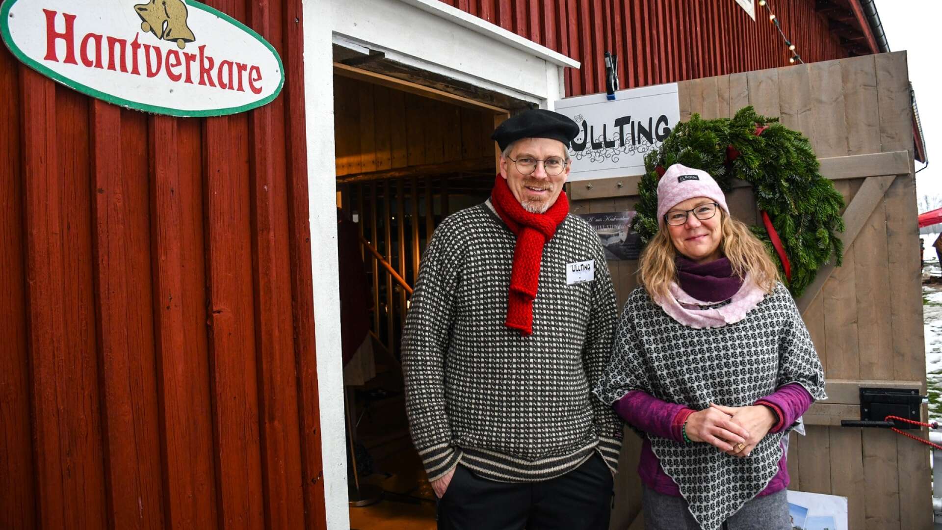 Jonas Haglund och Karin Mårs delade utställarplats under Jul på Mårbacka.
