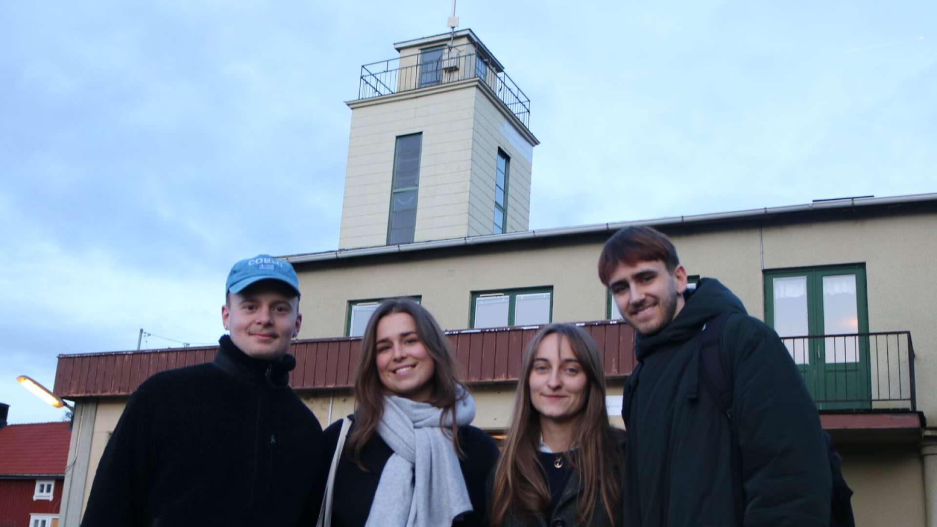 Hannes Thörn, Astrid Sandberg, Alma Bellman och Jakob Fajersson är fyra av Chalmersstudenterna som ska titta på vad som kan göras med Amiralen i Nossebro. 