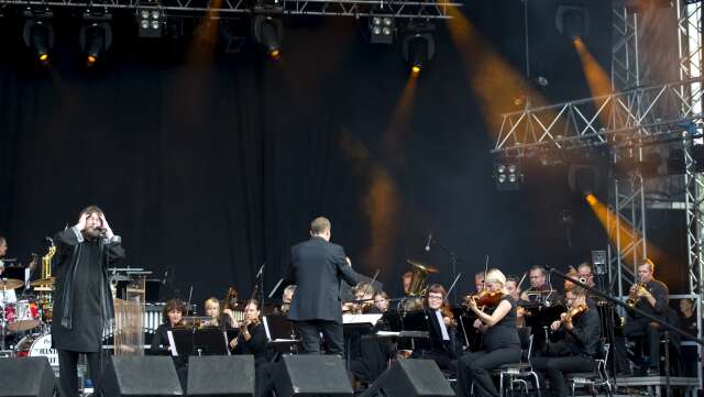 Göteborgs Symfoniker spelar med Ebbot Lundberg.