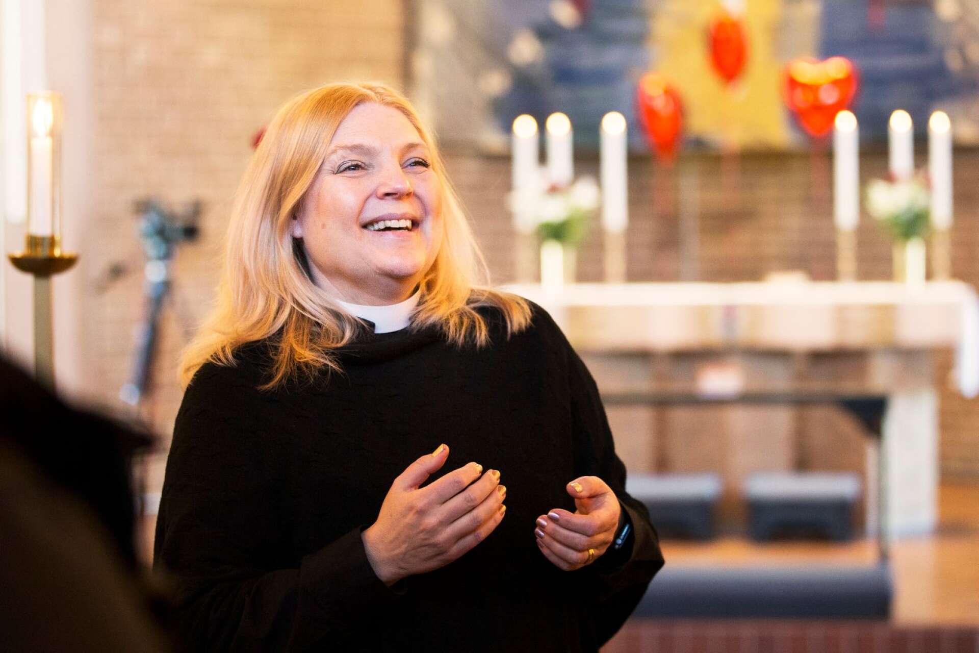 Anna Bohlin Christensson, komminister i Karlstads pastorat, tror att 2021 får en bröllopsboom om restriktionerna släpper. 