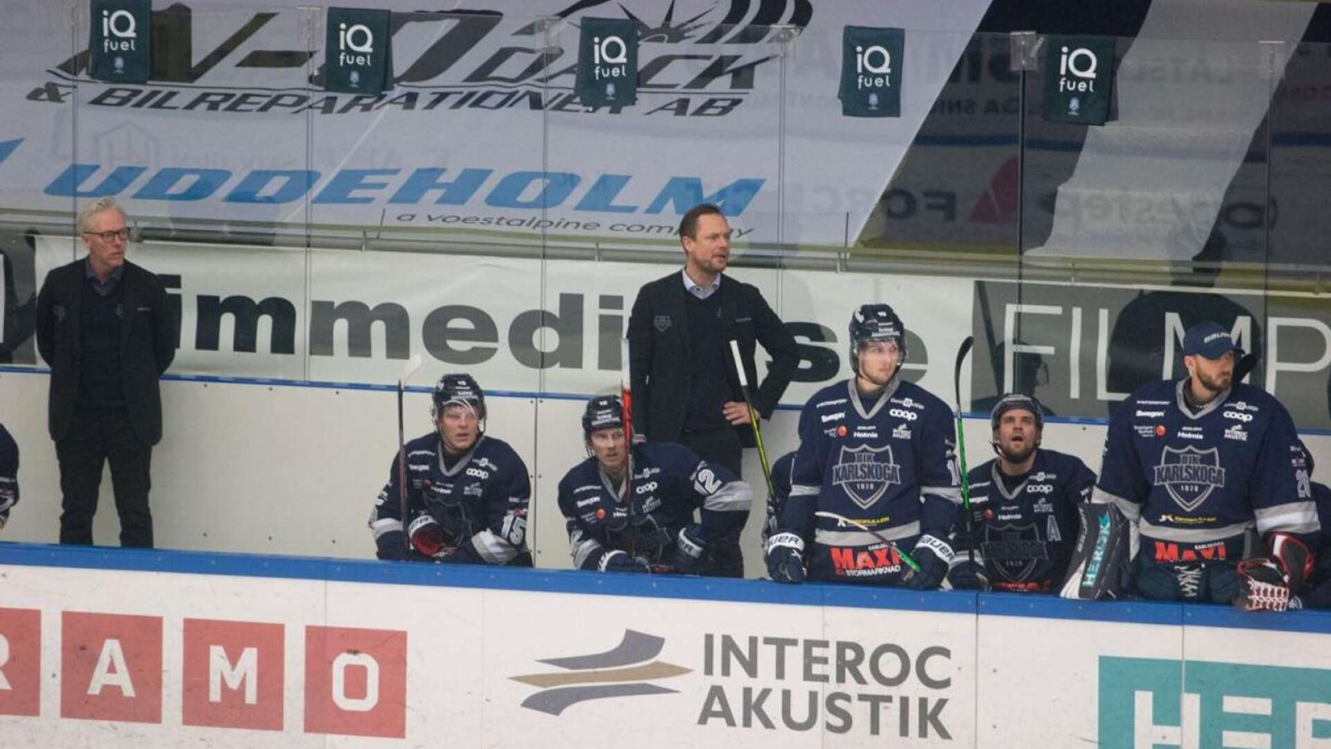 BIK:s huvudtränare Karl Helmersson berömmer många av sina spelare efter vinsten borta mot Västerås.
