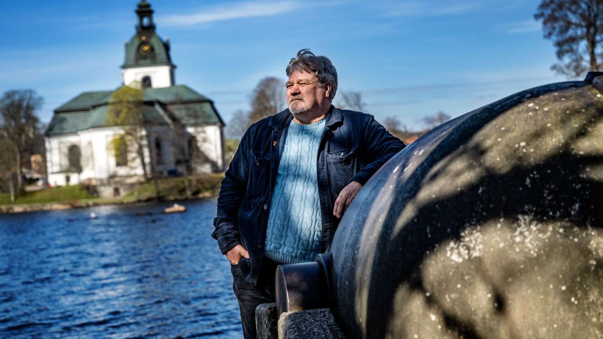 Anders Nilsson är förvånad över att han fortfarande står som ordförande för folkhälsorådet i Filipstads kommun, enligt informationen på kommunens hemsida.