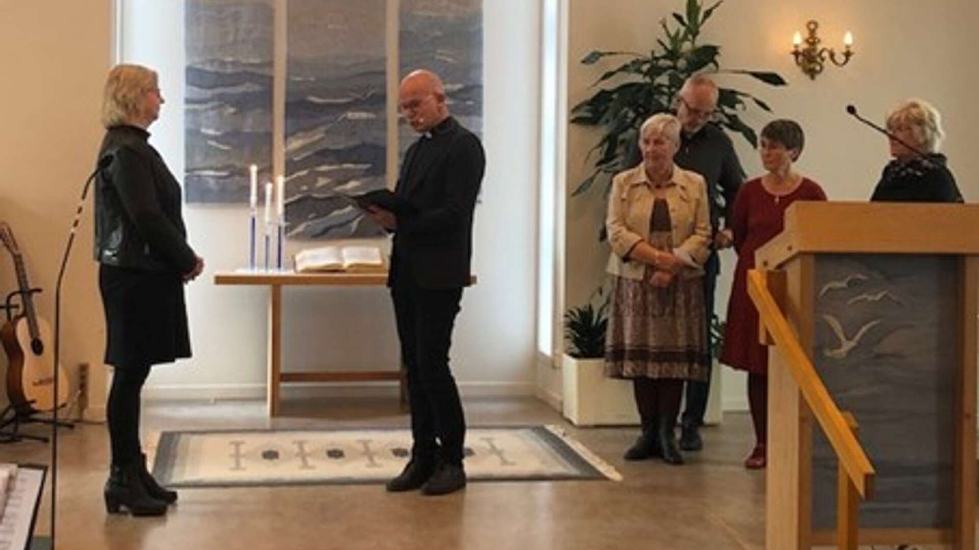 På söndagen installerades Ulrika Danielsson som ny pastor i Åmåls baptistförsamling.