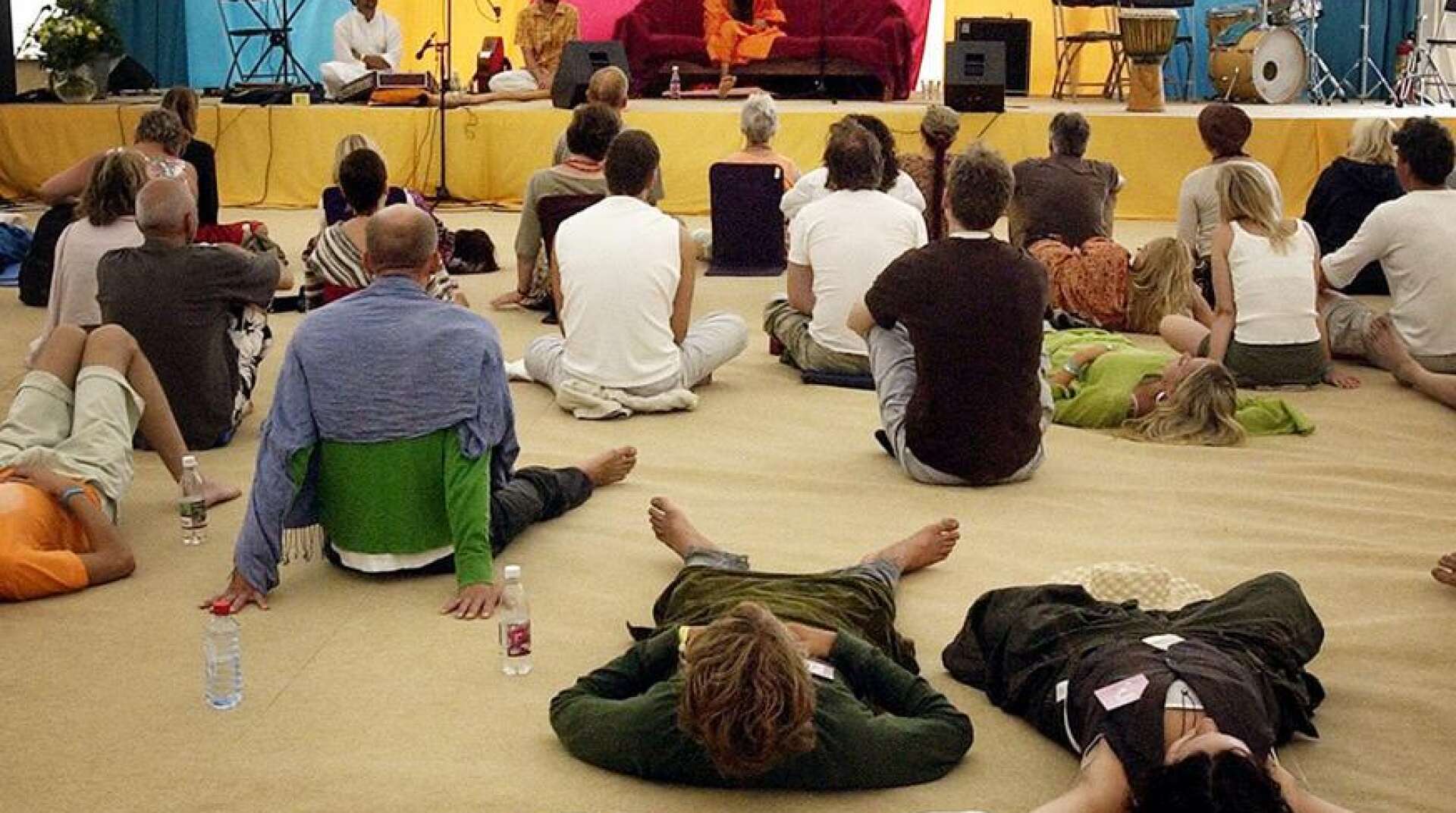 Bilden är från No Mind-festivalen 2006, när dokumentären spelades in.