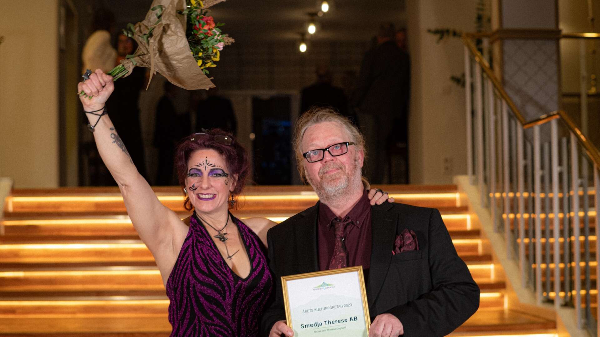 Therese och Niclas Engdahl hyllades och prisades för sin satsning på Skulpturpark Ouroboros i Husaby.