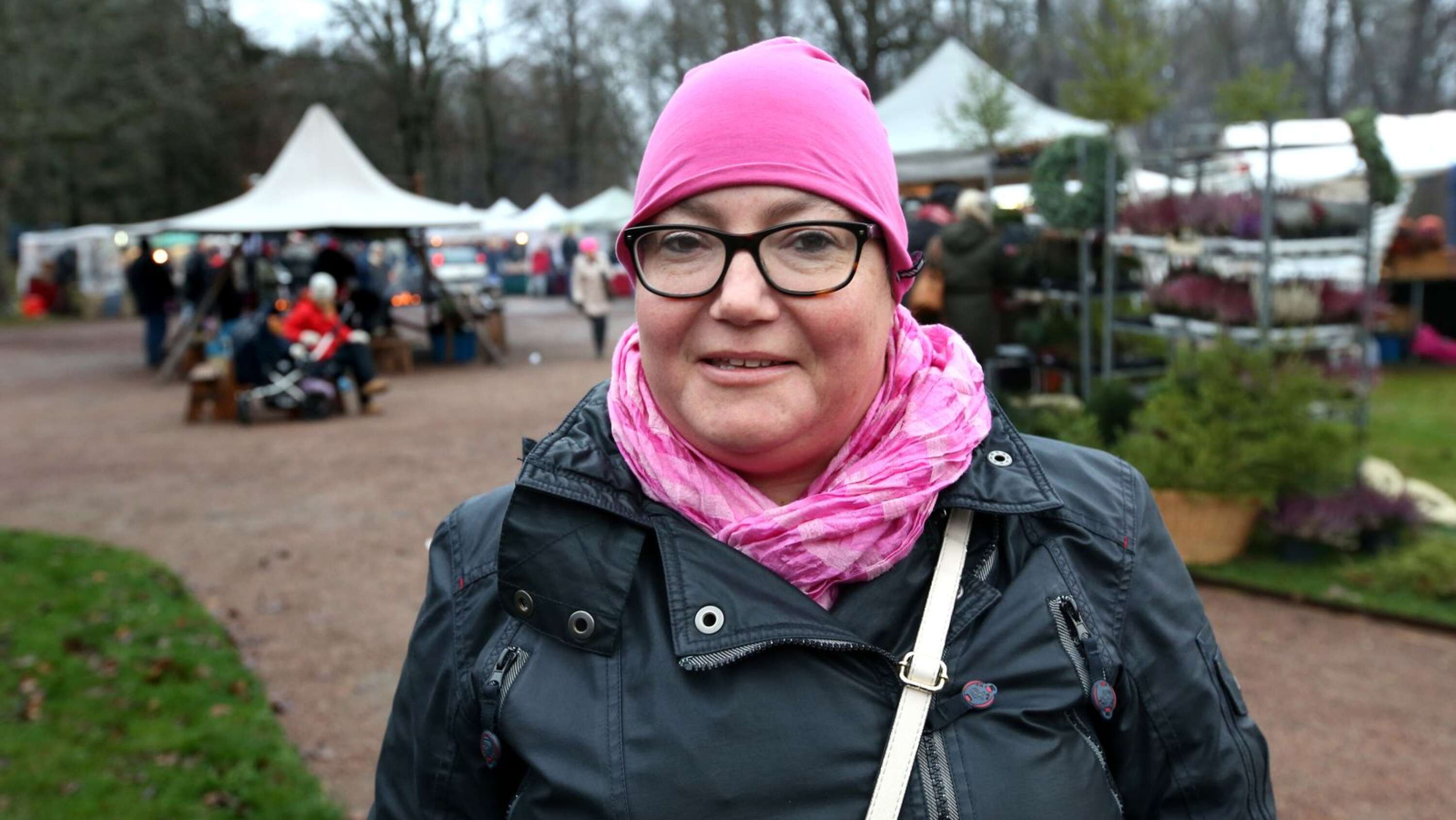 Emma Lindqvist, 42 år, Nödinge
- Inspiration tar jag med mig. Och än så länge har jag köpt ett hjärta i fårull att hänga upp. Vi har inte kommit till maten än, men det blir kanske lite godis.
