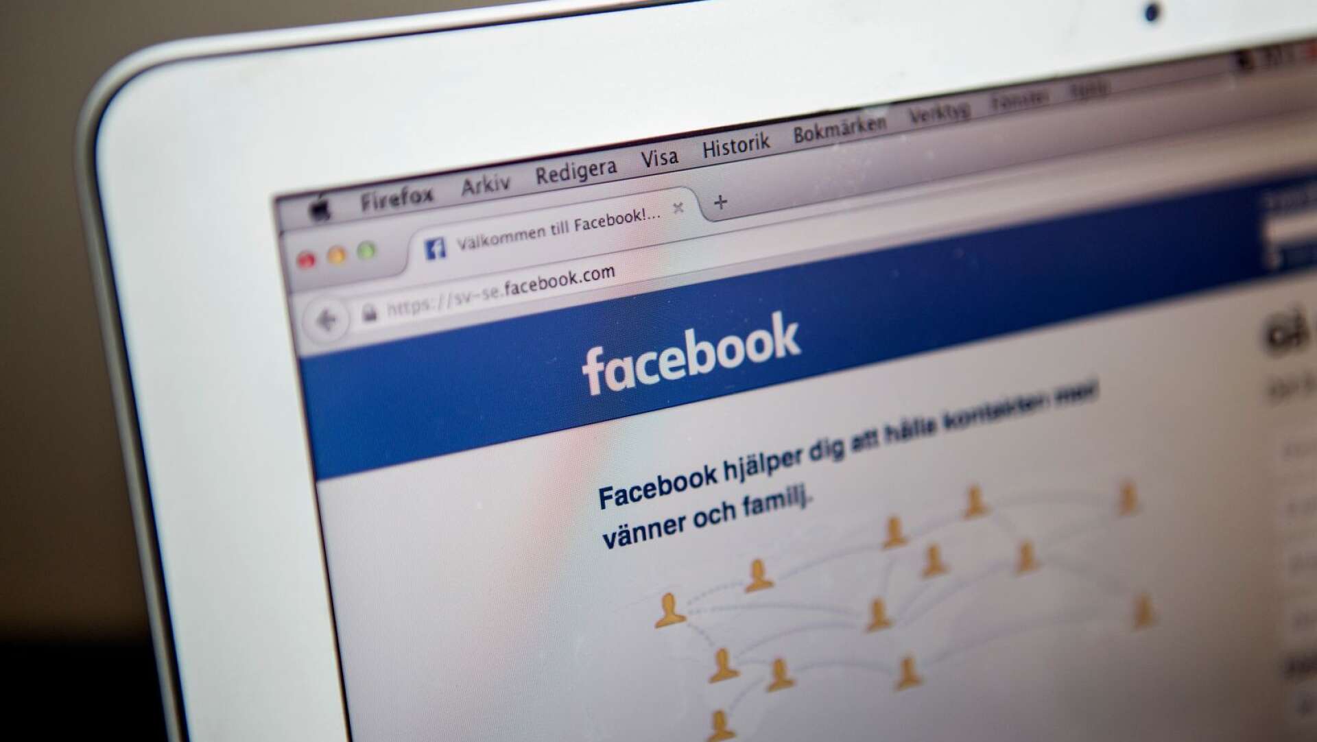 Facebook backar om den KAU-annons som stoppades i förra veckan.