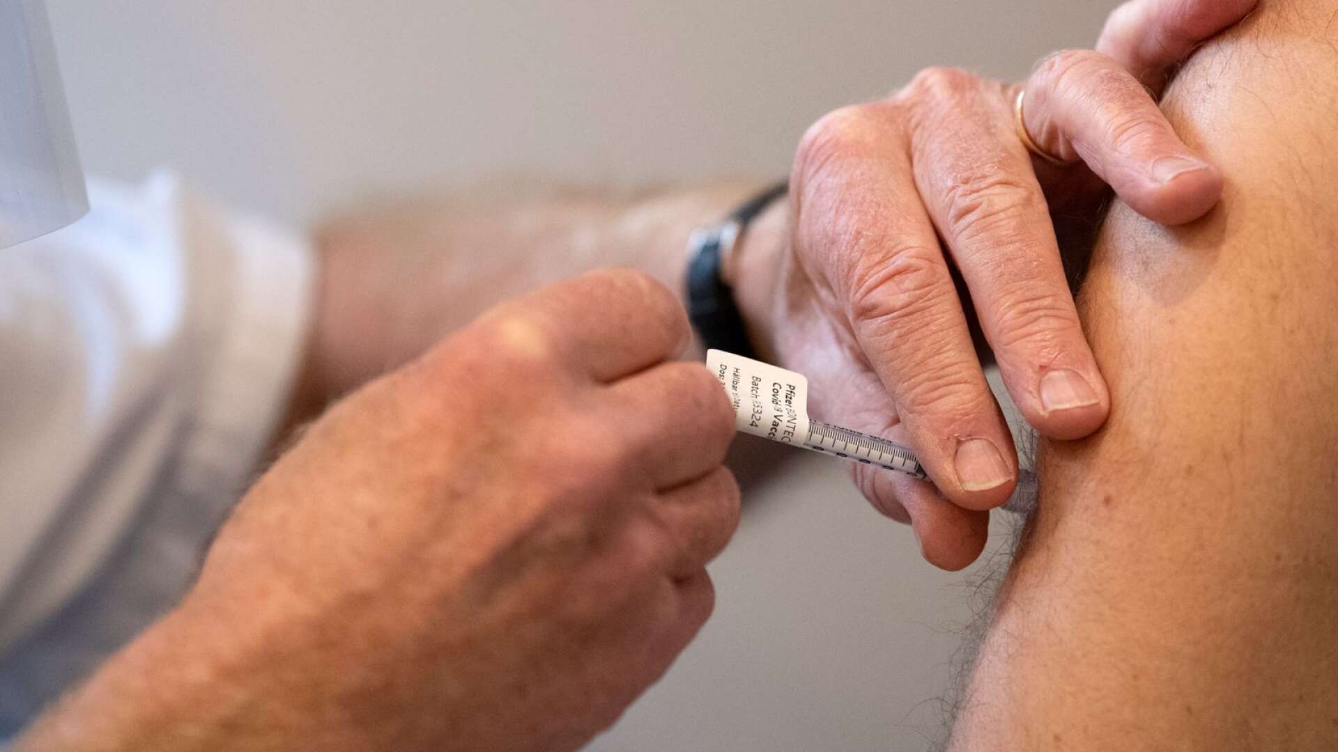 Vaccin mot covid-19 – ett krav vid nyanställningar i vårdnära yrken på Hammarö.