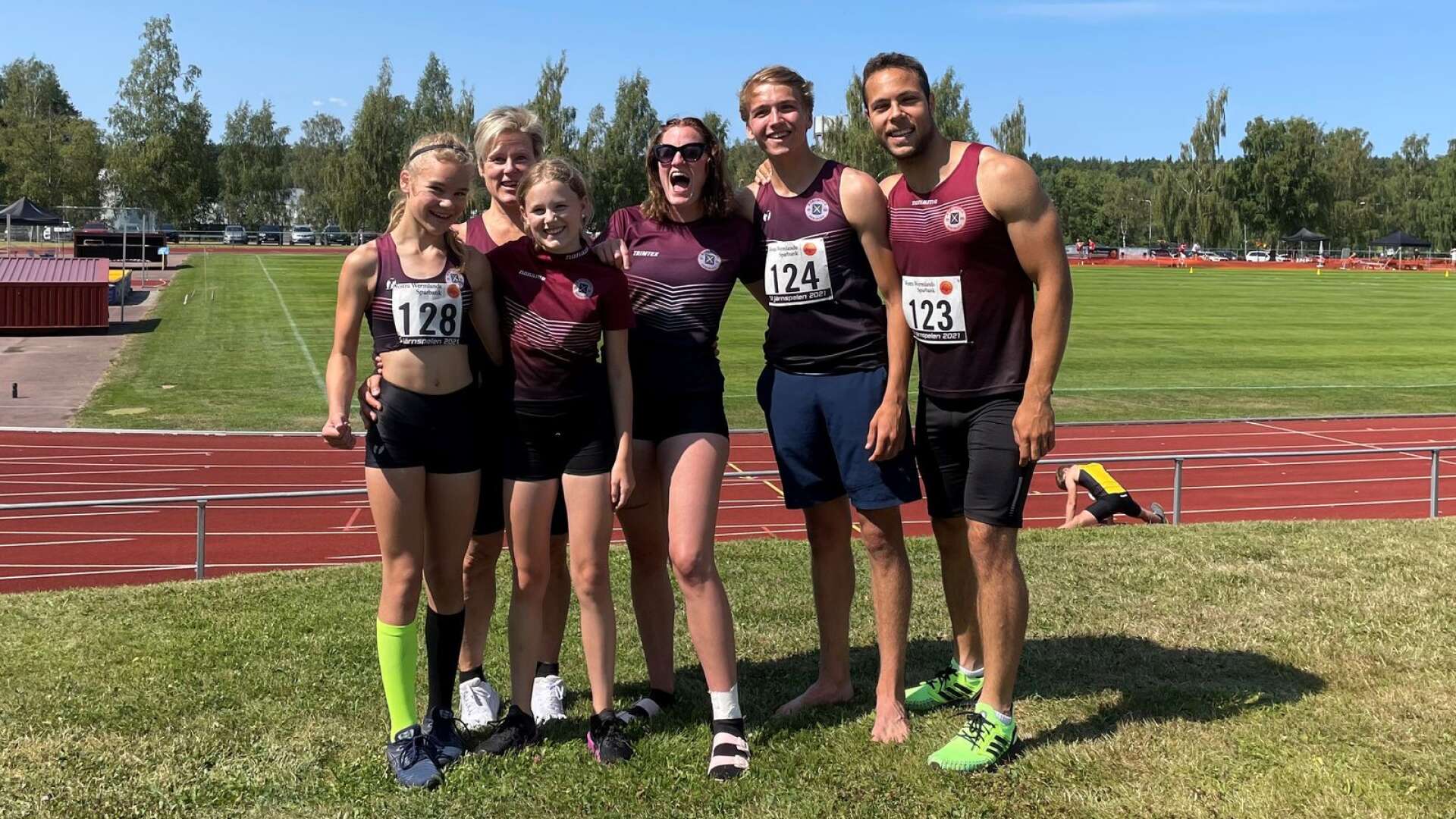 Elisa och Soile Östin, Rebecka Albinsson, Emma Eriksson, Erik Nilsson och Adam Elhendy Gunnarsson gjorde en stark insats vid Stjärnspelen i Arvika.
