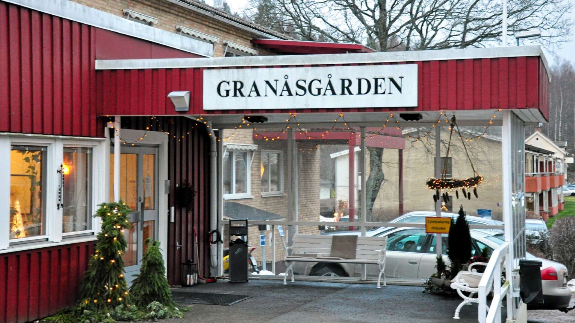 Covid-19-smittan har spritt sig till ytterligare en avdelning på Granåsgården i Bengtsfors.