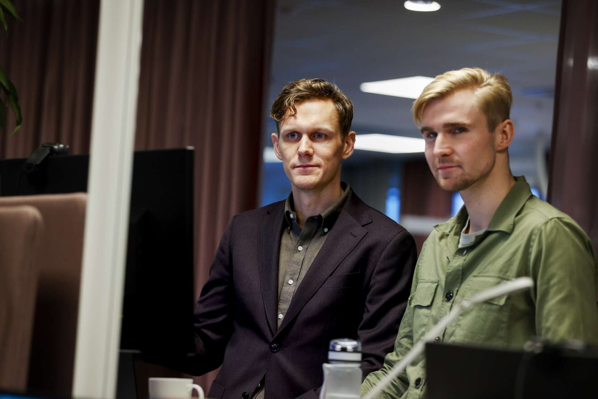 Erik Sunnerdahl, group finance director, och Gustav Leander, business controller. Gustav Leander hör också till hemvändarna, uppvuxen i Karlstad som han är. 