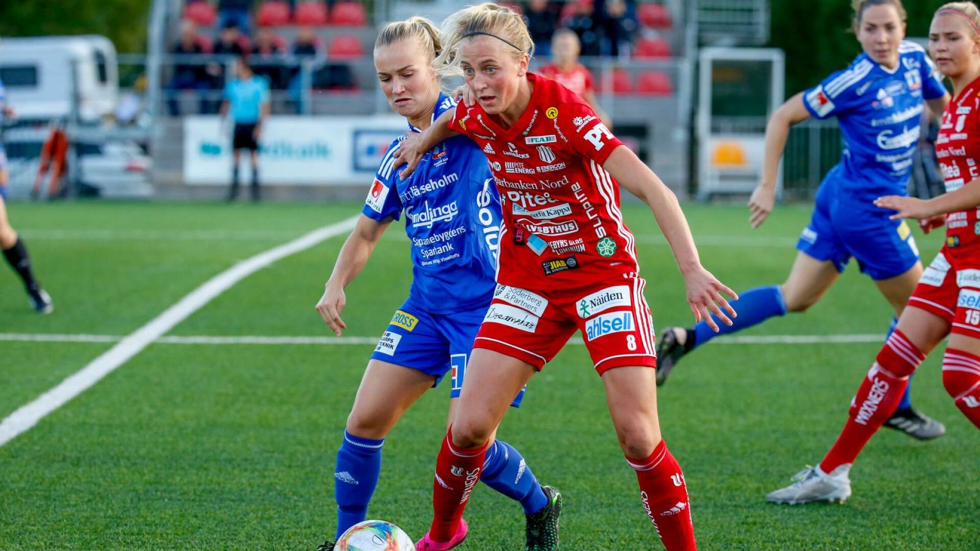 Julia Karlernäs får chansen i landslaget.
