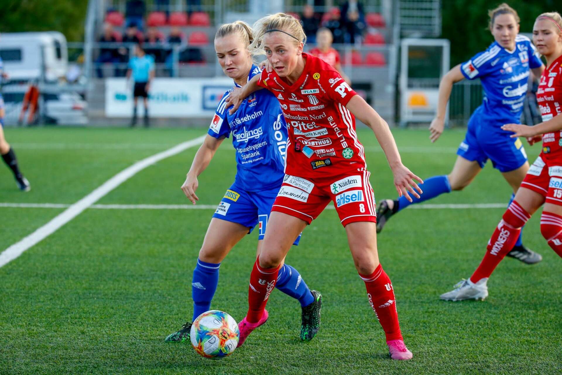Julia Karlernäs får chansen i landslaget.
