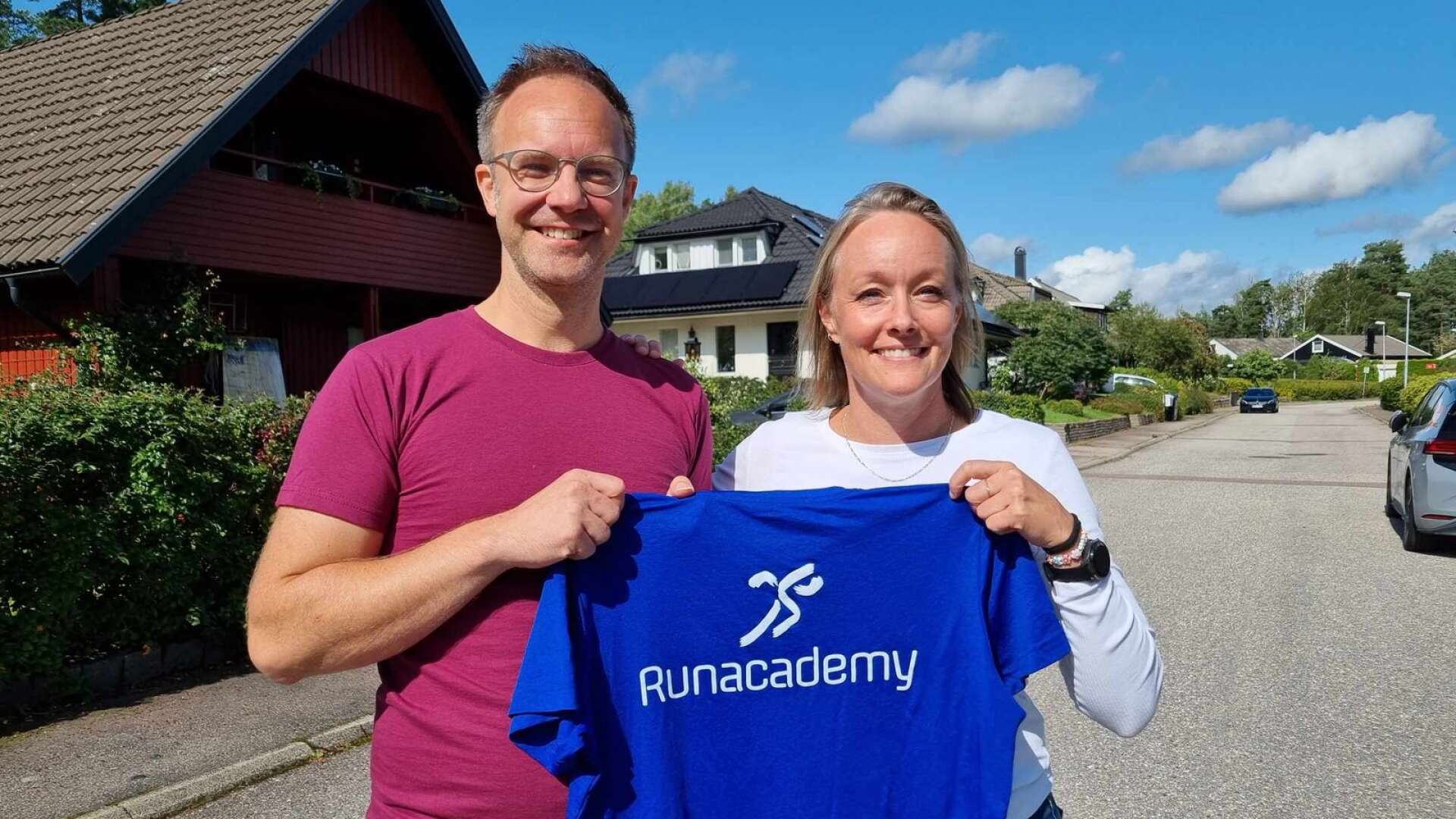 Ulf Engström och Jenny Salomonsson blir Runacademys ledare i Kristinehamn. Därmed etableras de populära löpargrupperna på en andra värmländsk ort. Tidigare har de bara funnits i Karlstad. 