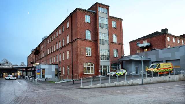 Skaraborgs sjukhus behöver inte betala hyra i år för de lokaler de lämnade i samband med att akutmottagningen stängde.