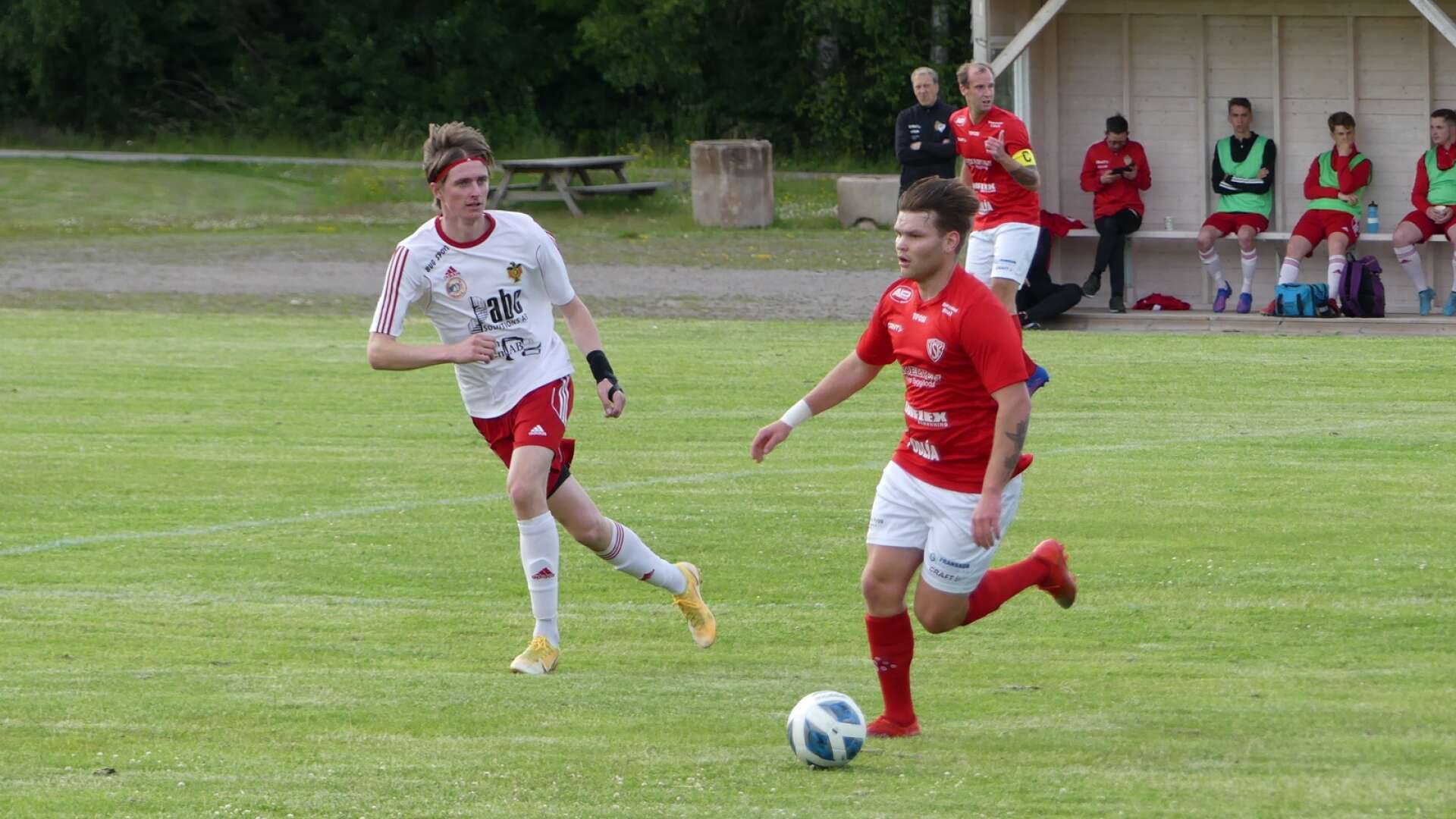 VSK tog ytterligare en seger. Alexander Torp Svensson stod för matchens första mål. (arkivbild)