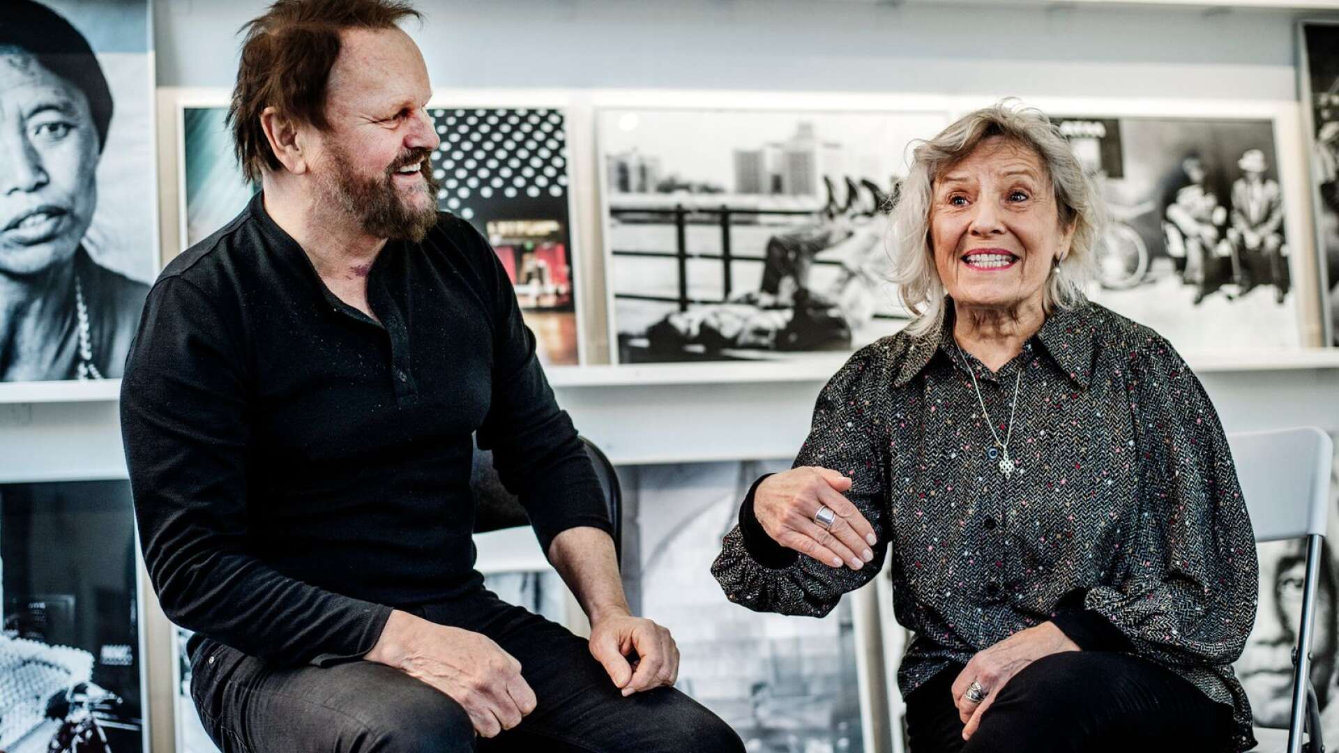 New York, Svalbard, Indien, Nya Zeeland. Dokumentärfilmskaparna Dan Nilsson och Eva Akre har sannerligen rest runt. På Galleri Värmland i Karlstad visas nu deras stillbilder från alla upplevelser. 