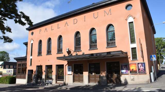 Ska Biografen Palladium bli bland de hundra byggnader som får vara med i den slutliga omröstningen? Just nu ser det ut så.