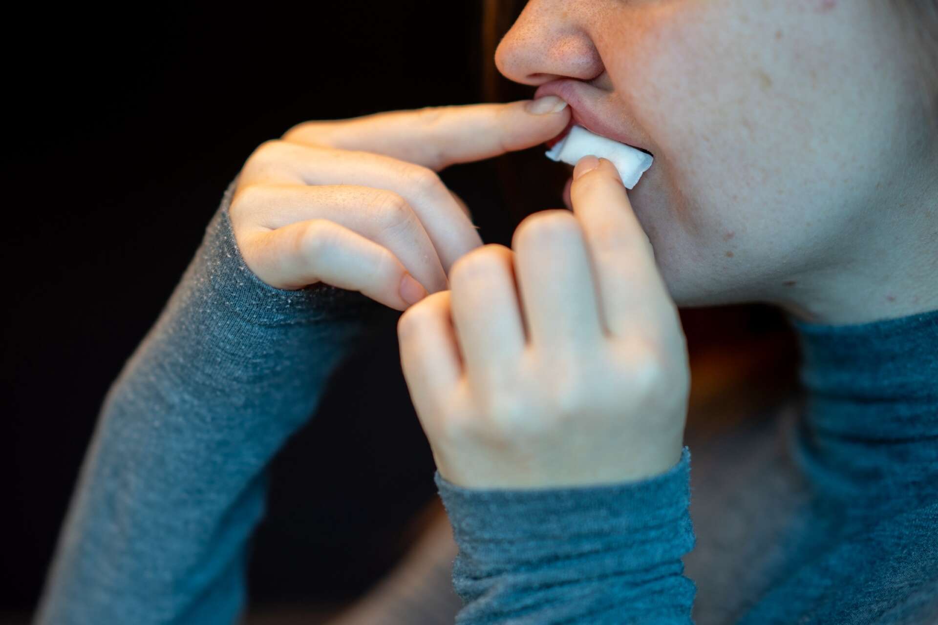 Att fler väljer snus framför cigaretter är bra för folkhälsan, menar debattören.