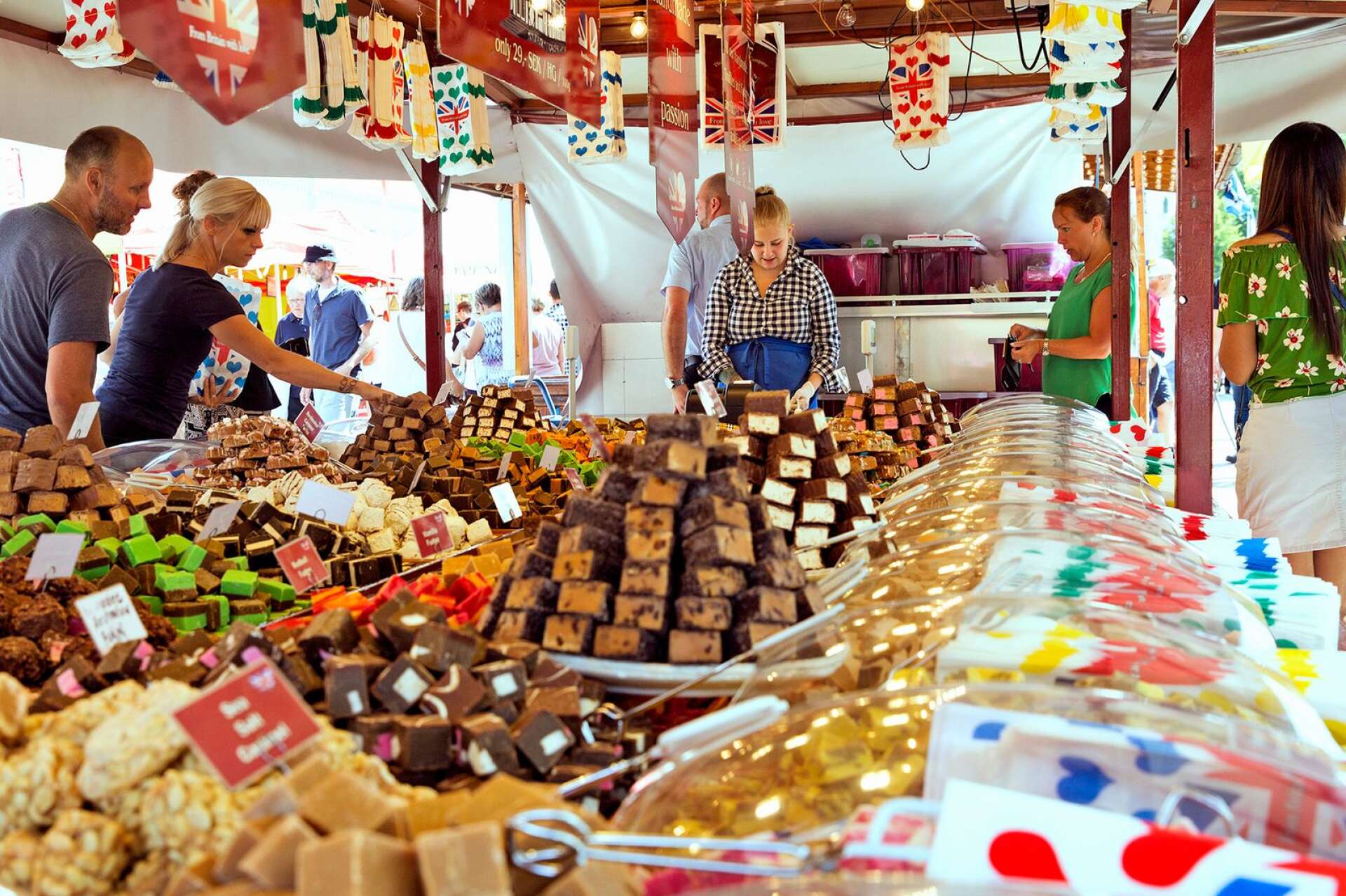 På onsdagen rullar International food festival in till Lidköping för tredje året. Nytt för i år är att man tar plats på Nya stadens torg.