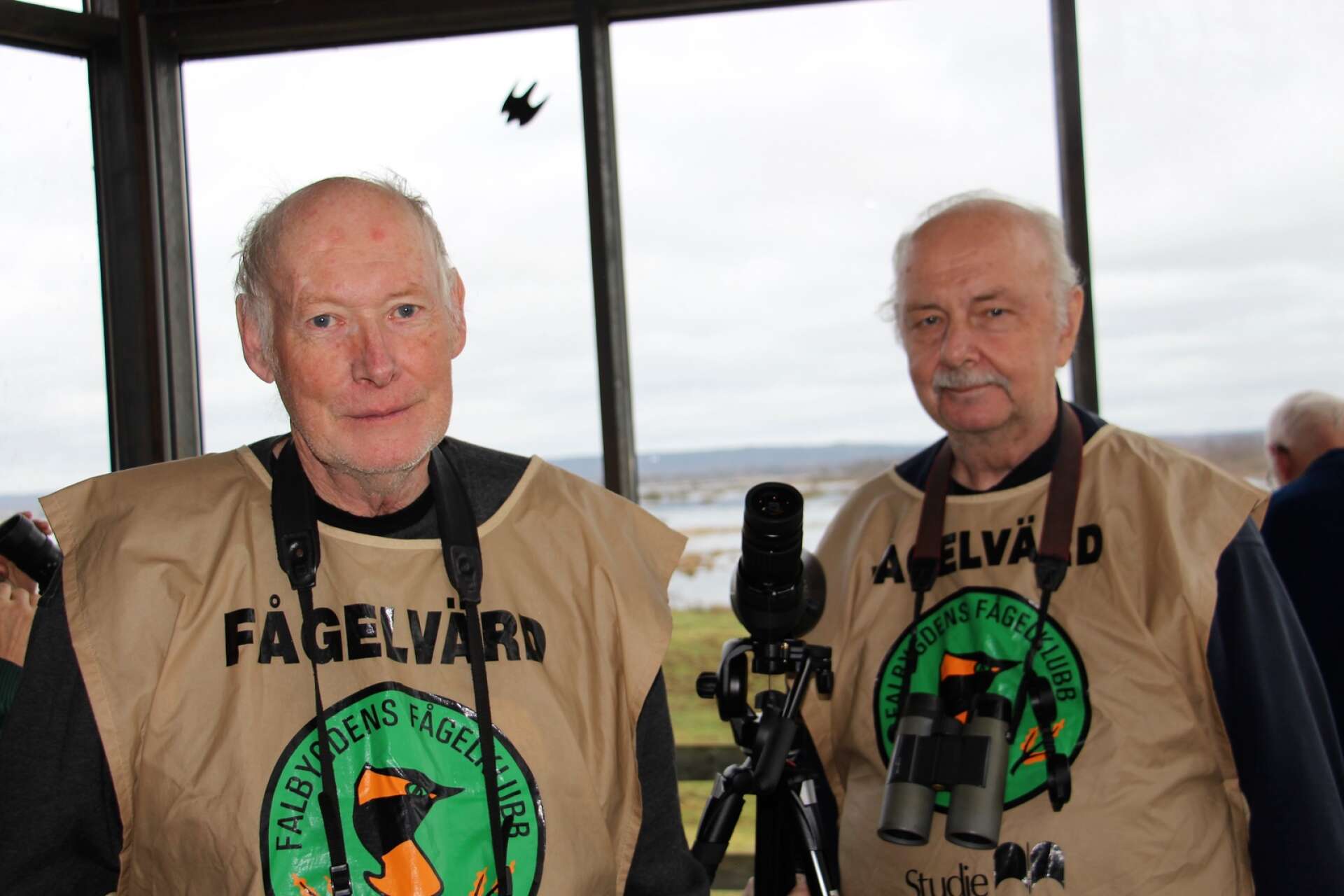 Claes-Göran Ahlgren och Lennart Torstensson har varit med under många år och tjänstgjorde för dagen som fågelguider.