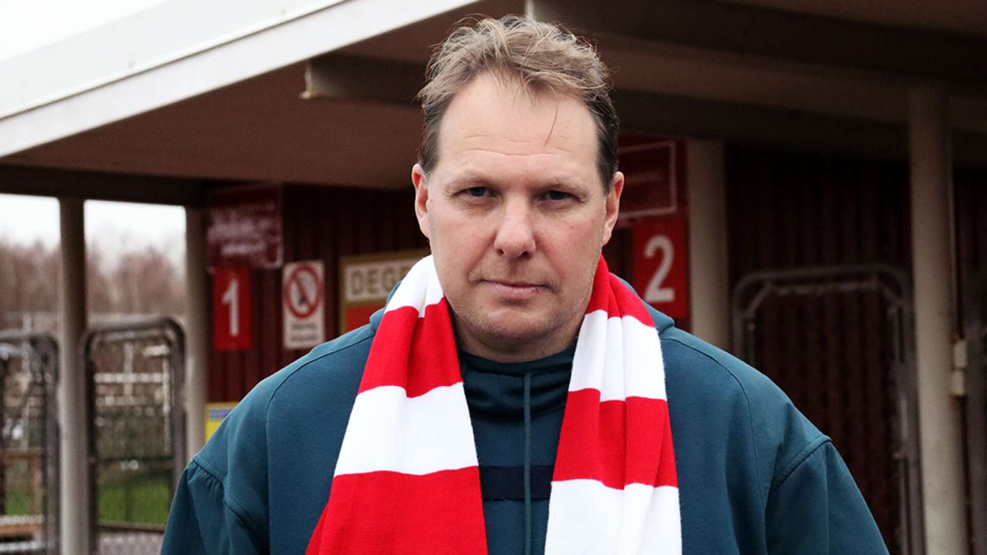 Petter Toivonen – som fortsättningsvis leder Degerfors IF:s satsning på damsidan.