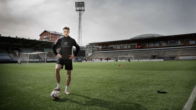 Efter väldigt fina år i Örebro SK har Säfflefostrade Anton nu skrivit på ett a-lagskontrakt, för ett lag som spelar i Allsvenskan. 